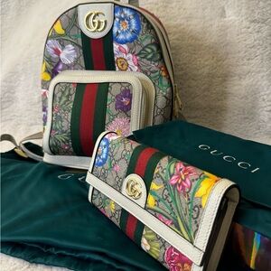 Authentic Gucci Backpack w/Wallet